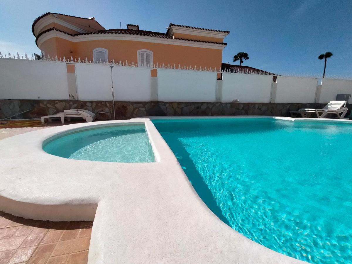 Calma Suites Maspalomas Маспаломас Экстерьер фото