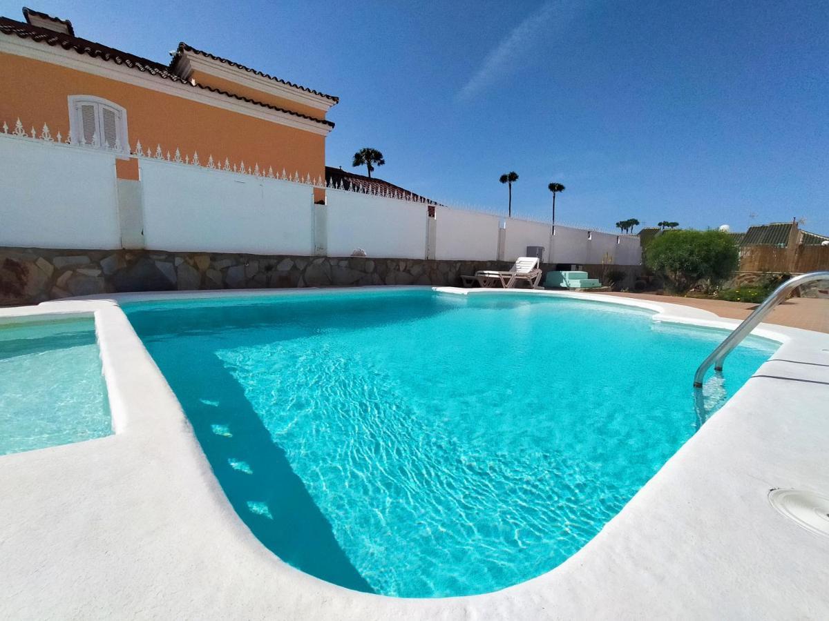 Calma Suites Maspalomas Маспаломас Экстерьер фото